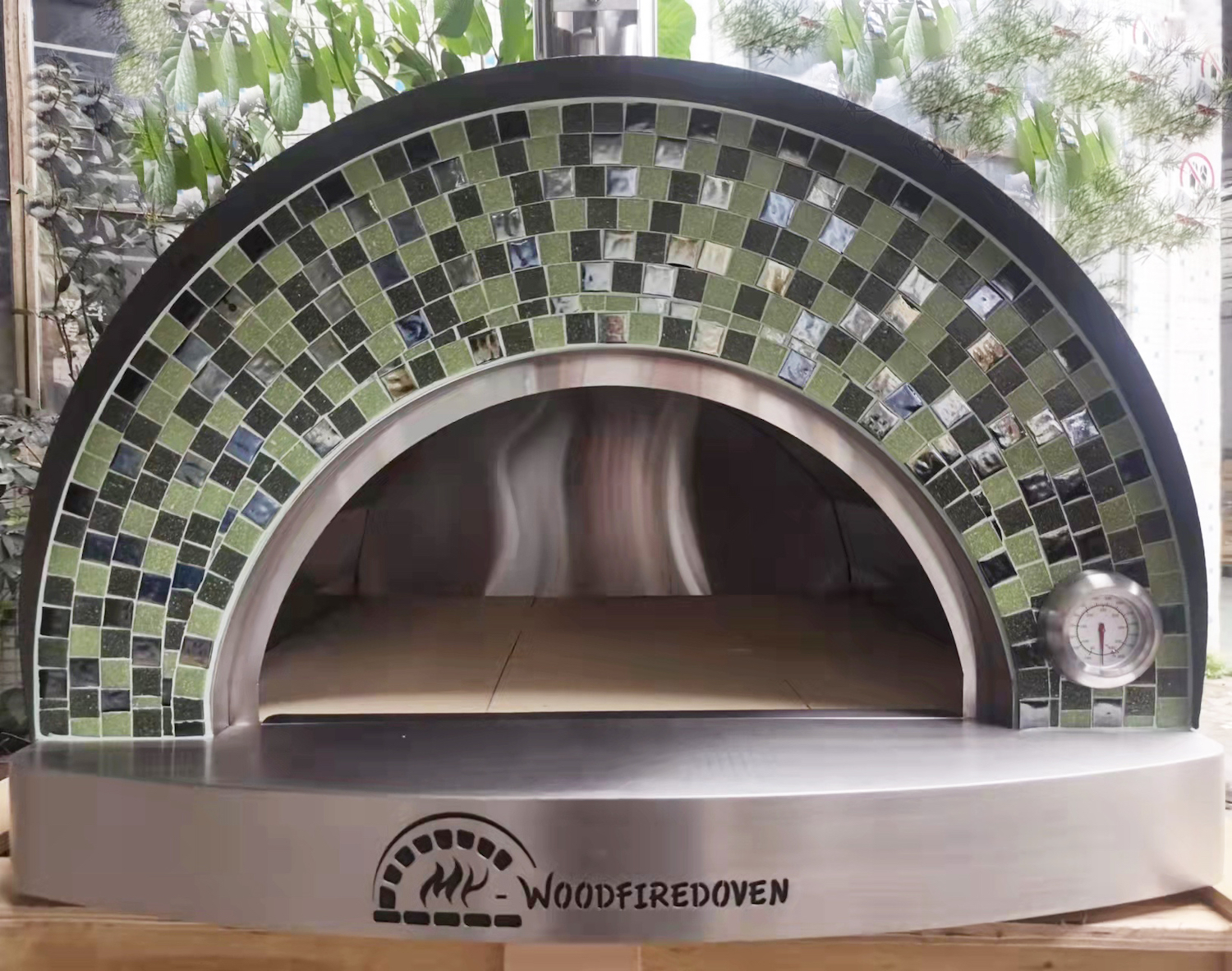 portable pizza oven with mosaic door arch