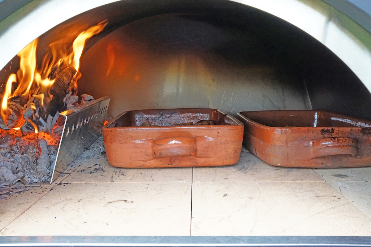 wood fired oven cooking copy